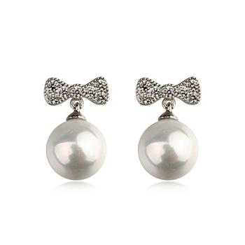 Fashion pearl earring 125654