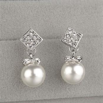 pearl earring  321677