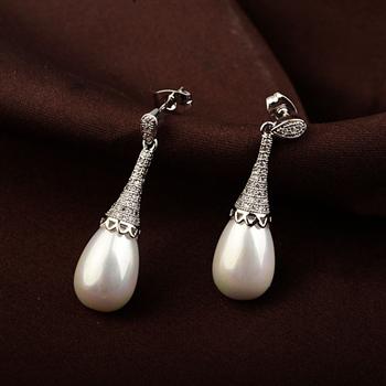 Fashion pearl earring  125563