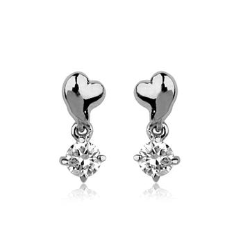 Rigant heart design earring with crystal...