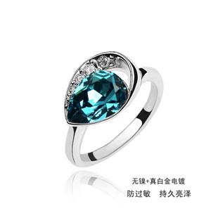 Austrian crystal ring    ky359