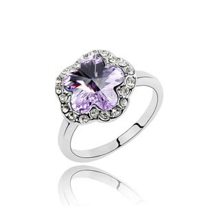 Austrian crystal ring    ky1409