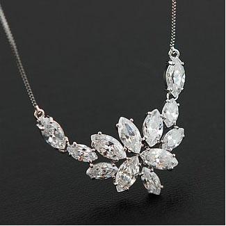 Popular Korean style zircon necklace