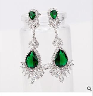 Popular zircon earring 1859804