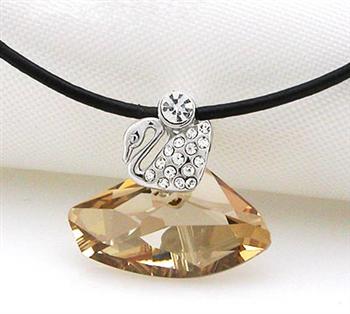 Austria crystal &amp; silver pendant