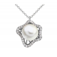 pearl necklace 1878000