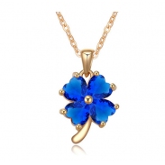 flour leaf clover necklace 1877367