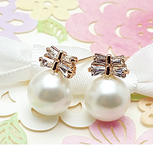 zircon pearl earring 125684