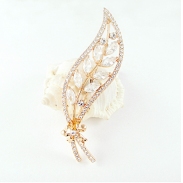 leaf brooch 154362