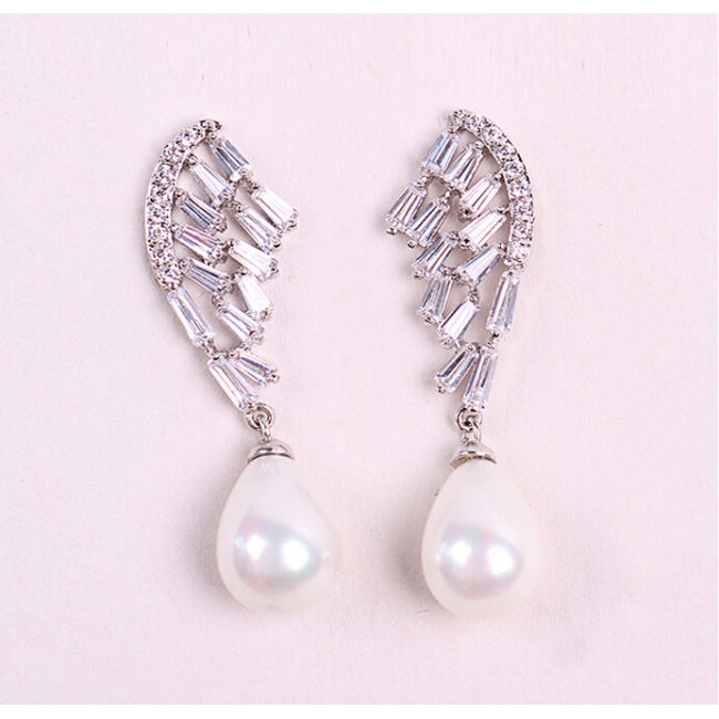 moon pearl earring  208016