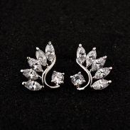 zircon earring 87402