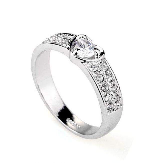 Austrian crystal ring 93404