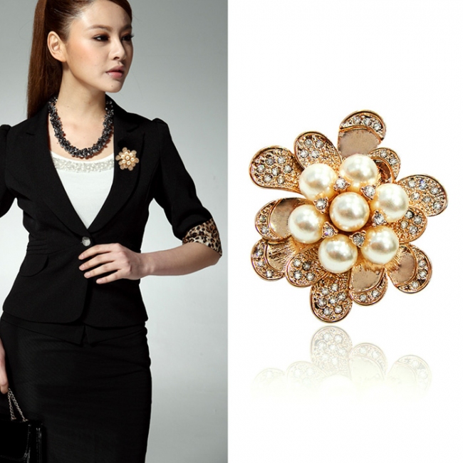 pearl brooch 350605