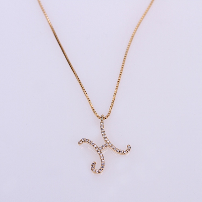 letter H necklace 307006