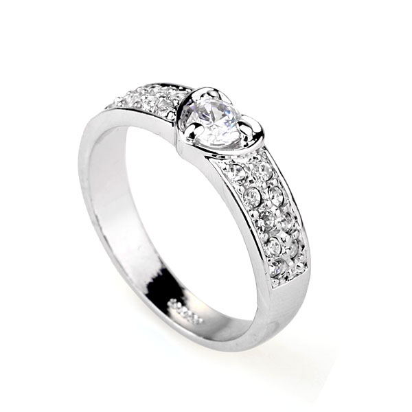 Austrian crystal ring 93404