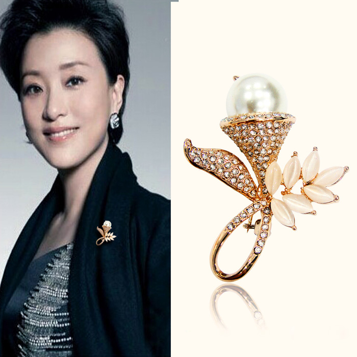 pearl brooch 350610