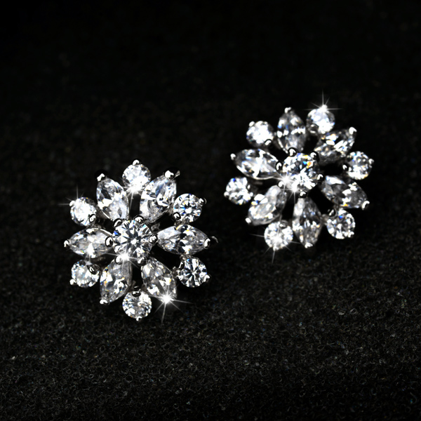 Popular earring 1857898