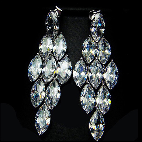 Popular zircon earring