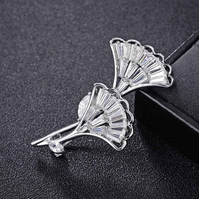 fashion jewelry brooch 850252